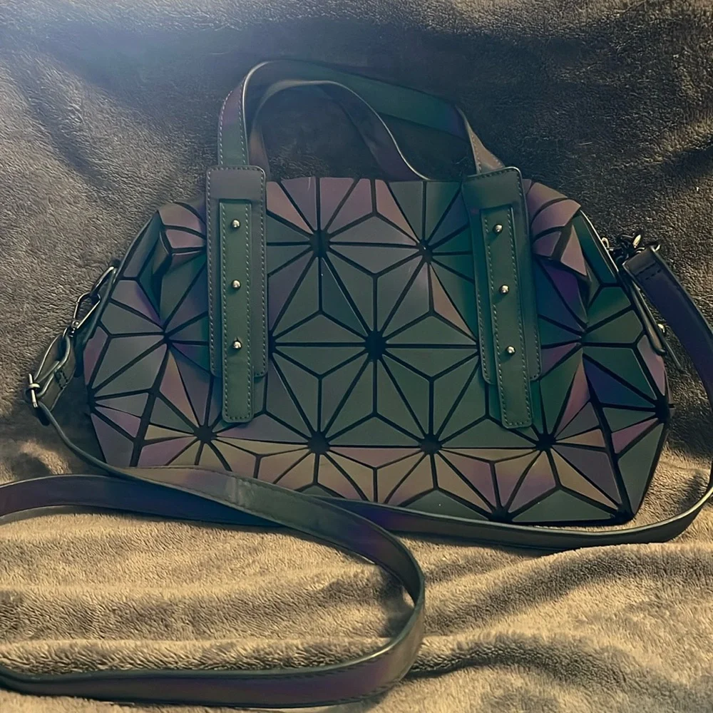 Purse - Picture 1 of 3